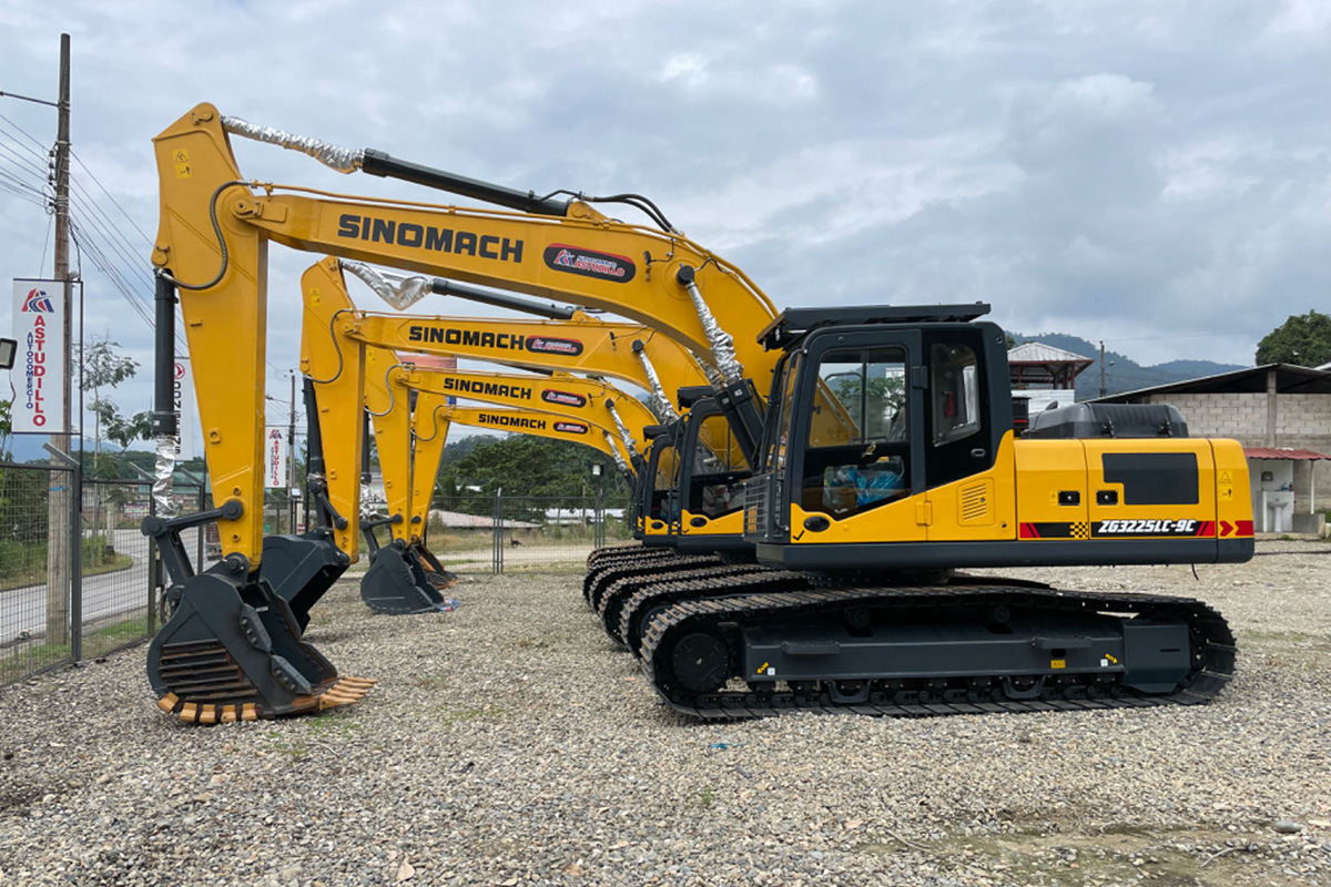 3225 Hydraulic crawler excavator.jpg