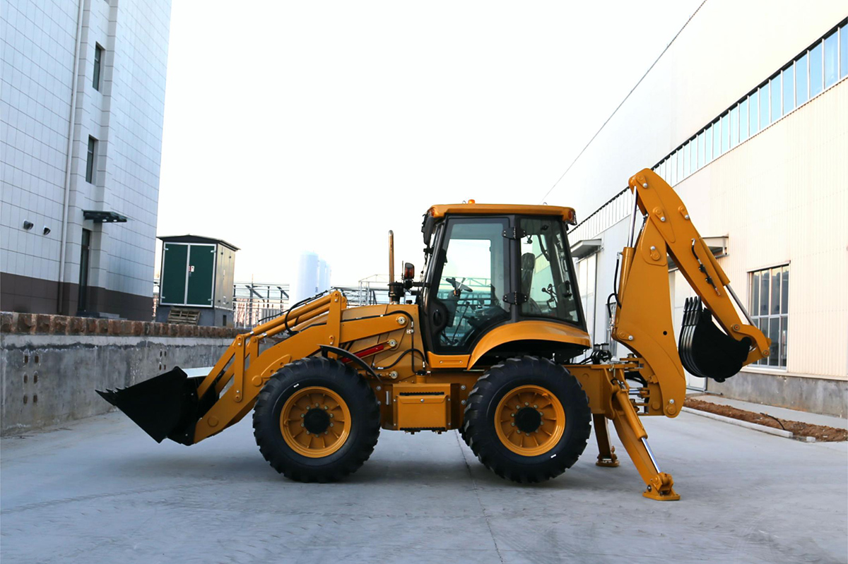 638XW  Backhoe loader (2).jpg