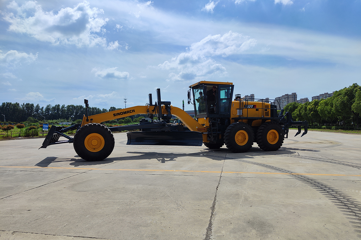 732T MOTOR GRADER (2).jpg