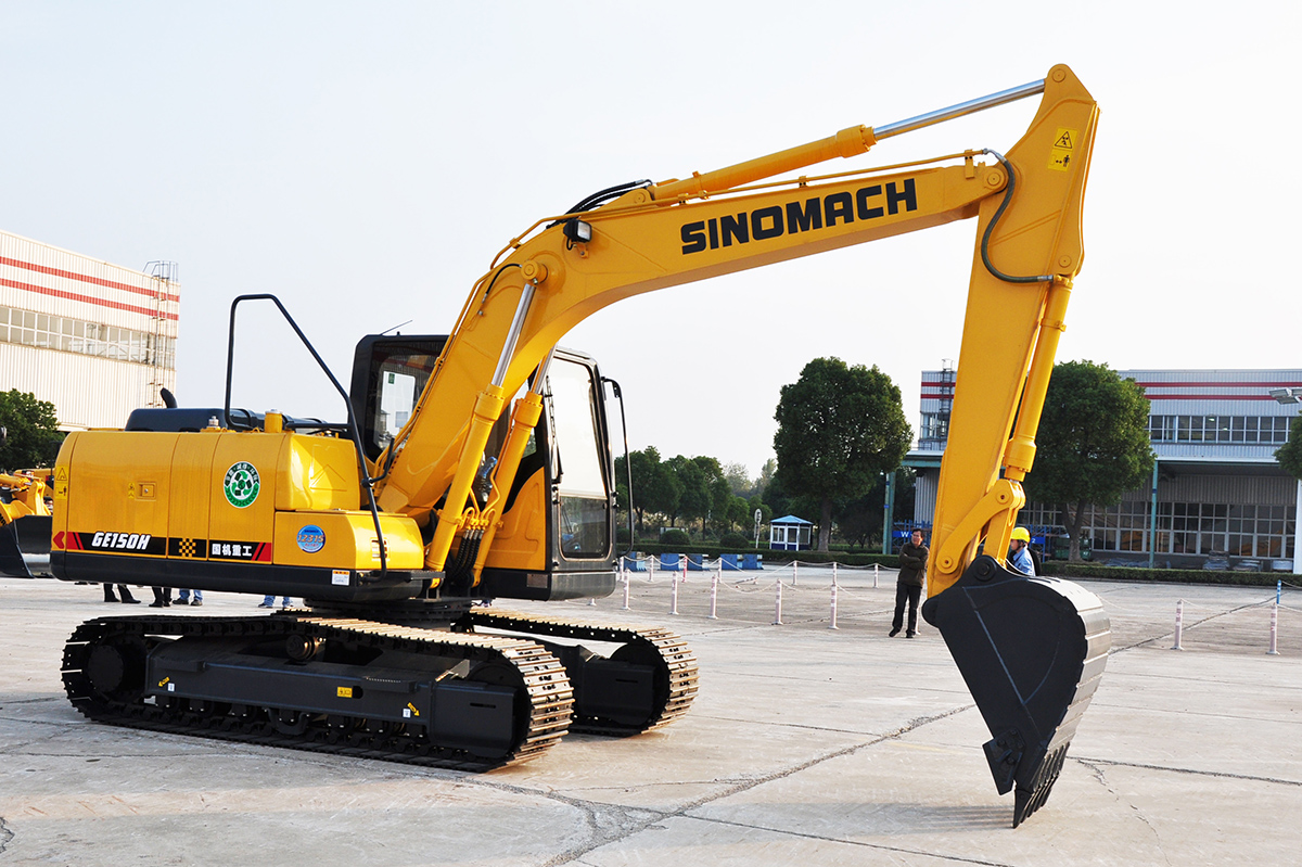 GE150H Hydraulic crawler excavator (1).JPG