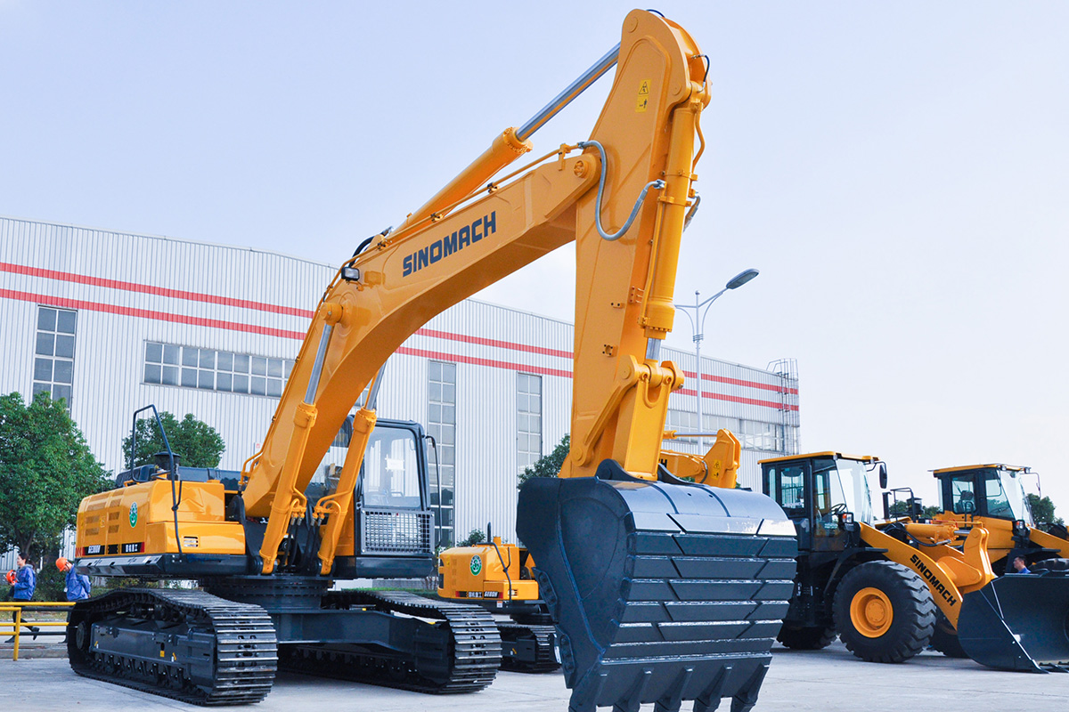 GE385D Hydraulic crawler excavator (2).JPG