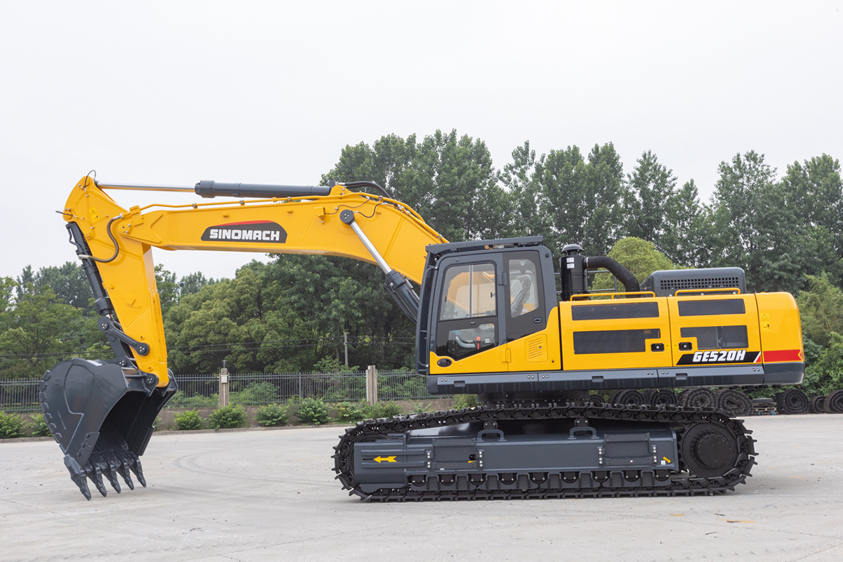 GE520H hydraulic excavator (1).jpg