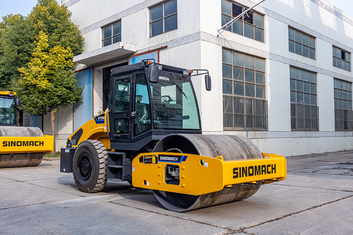 GYS08J SINGLE DRUM VIBRATORY COMPACTOR (1).jpg