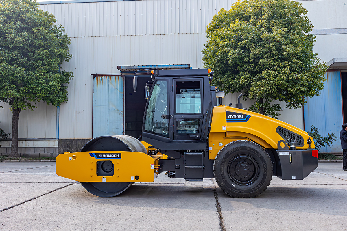 GYS08J SINGLE DRUM VIBRATORY COMPACTOR (3).jpg