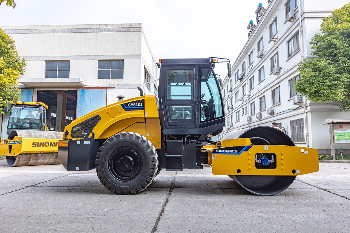 GYS10J SINGLE DRUM VIBRATORY COMPACTOR (1).jpg