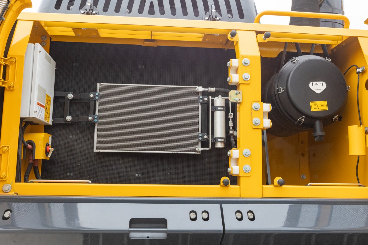 Humanized centralized