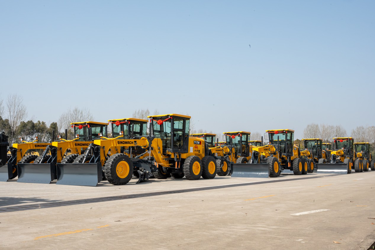 SINOMACH graders exported to Central Asia in large quantities