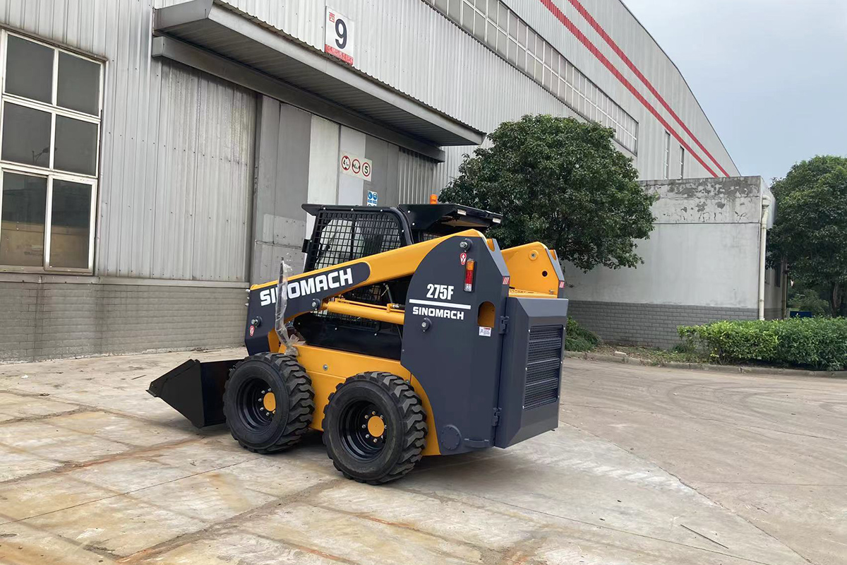 275FWheeled skid steer loader  (2).jpeg
