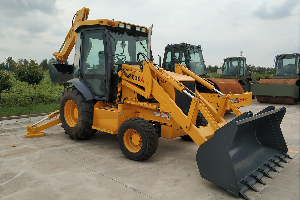 630A Backhoe loader (3).jpg