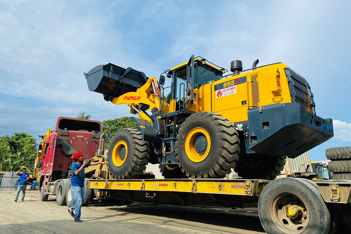 955T WHEEL LOADER (1).jpg
